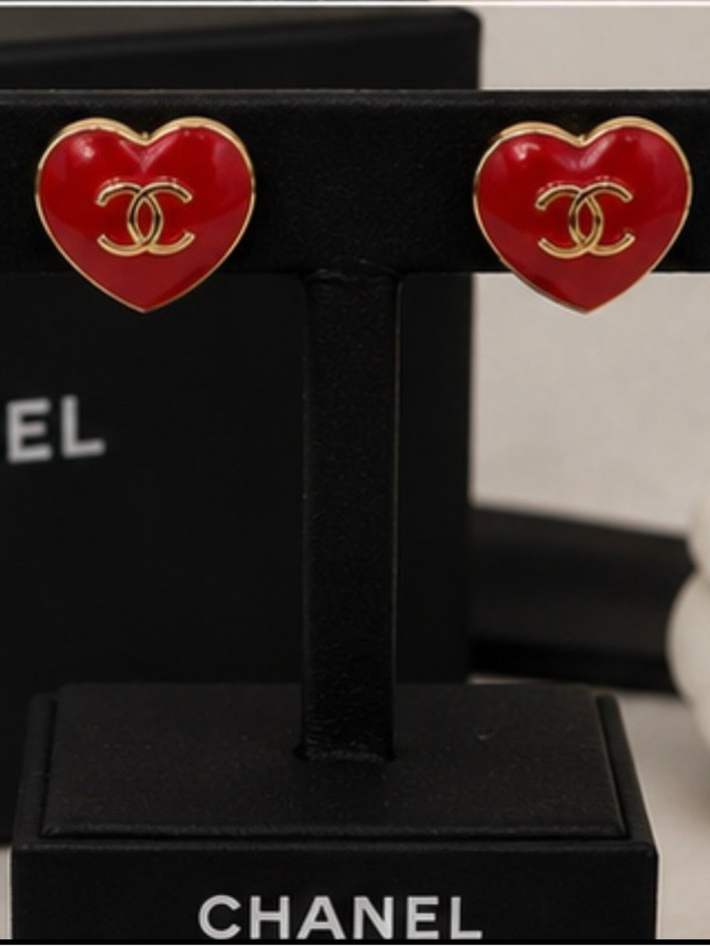 CHANEL Red Heart CC Logo Earrings with Gold Trim - Picture 2 of 2